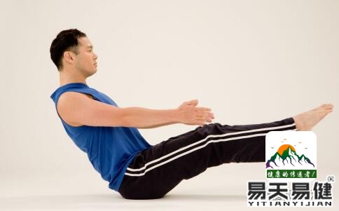 怎样练手臂肌肉 锻炼手臂肌肉的方法 怎么做仰卧臂屈伸